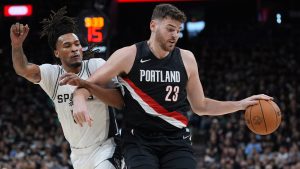 Portland i Filadelfija napravili brejk, Lejkersi poveli 2:0 protiv Hjustona