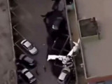 Авион се срушио на зграду одмах након полетања