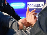 Мушкарац слагао старију жену да јој је ћерка тешко повређена да би јој узео новац